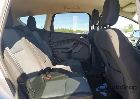 2018 Ford Escape Se из США, поврежденный, VIN 1FMCU9GD3JUC61191